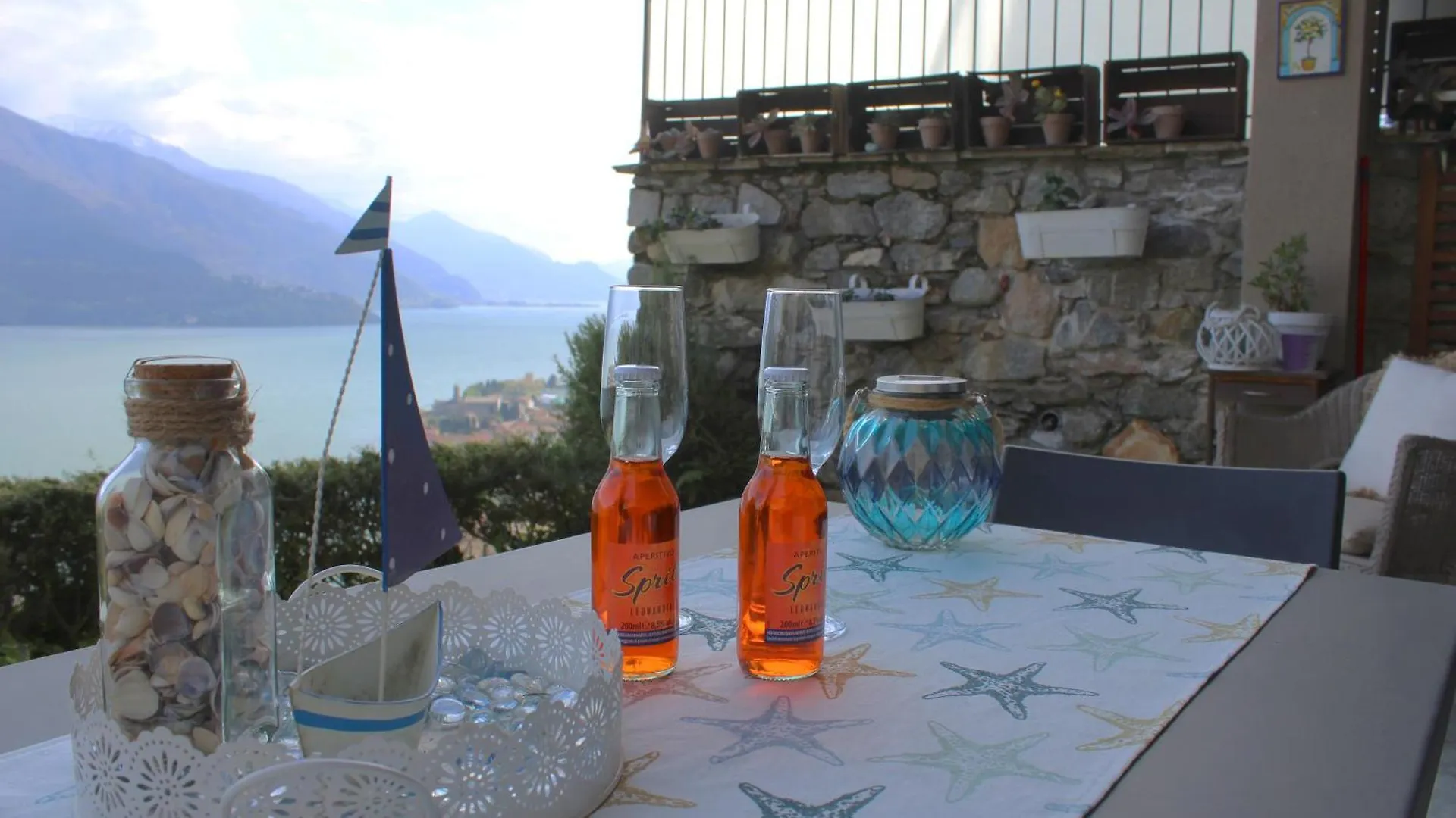 La Rondine Villa Gravedona 0*,  Italy